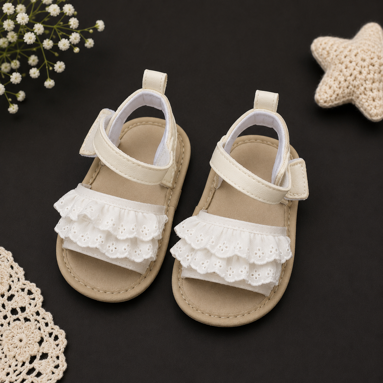 Sandales VOLANTS BLANC du 3/6 au 9/12 mois