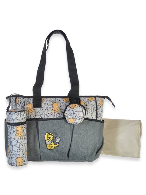 Sac à langer WINNIE L OURSON -lot de 4 pièces